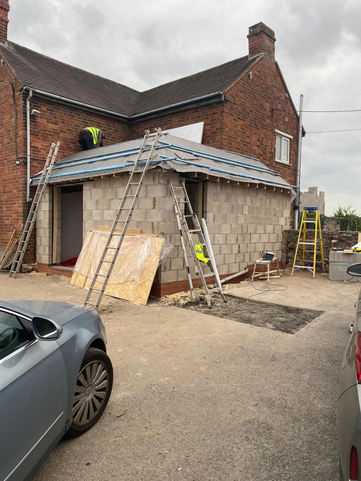 House extension in Ford